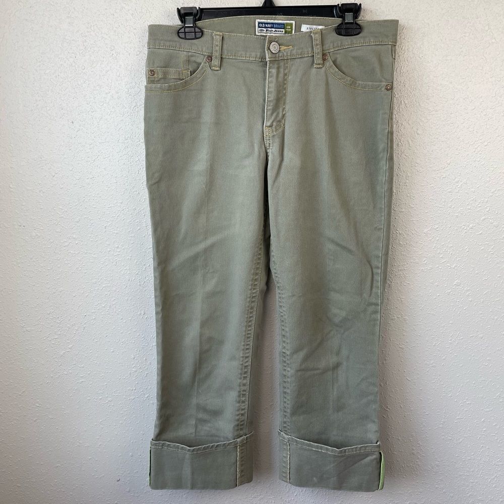 Old Navy Green Cropped Pants Size 8 EUC